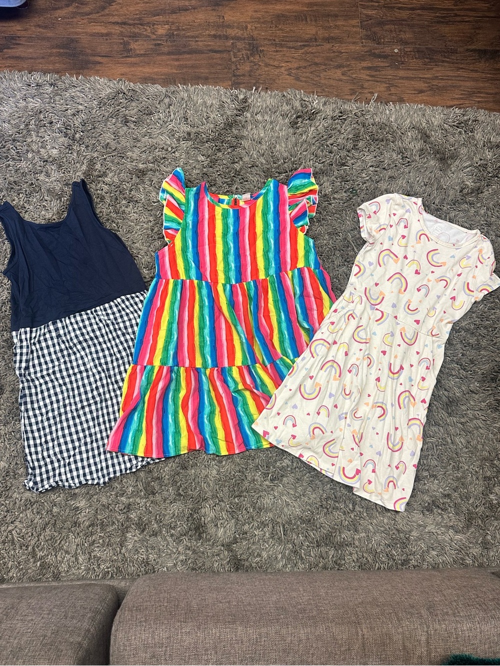 Girl  3 Dresses  size 8  old navy SHEIN and wonder nation <<<<<391>>>>
